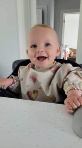 Long Sleeve Weaning Bib & Matching Bag "Wild At Heart"
