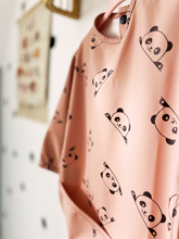 Load image into Gallery viewer, Long Sleeve Weaning Bib &amp; Matching Bag &quot;Peekaboo Panda&quot;
