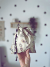 Load image into Gallery viewer, Long Sleeve Weaning Bib &amp; Matching Bag &quot;Pineapple of my Eye&quot;
